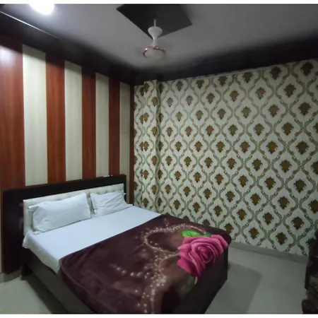 Shree Kashi Guest House, Varanasi Near Temple 200 Meter-3