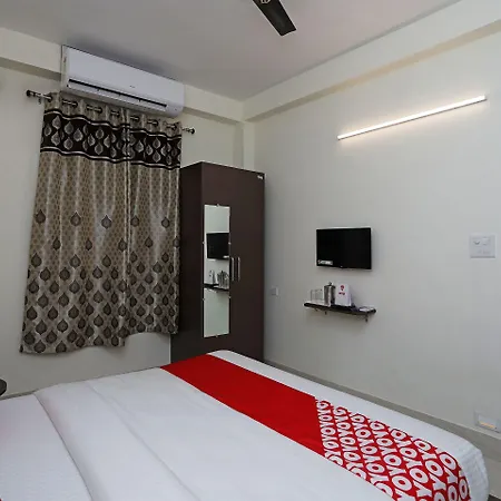 Oyo 16708 Sada Shiv Guest House-3
